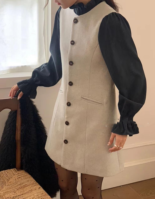 Élodie Wool Vest Dress – DAILY Edition