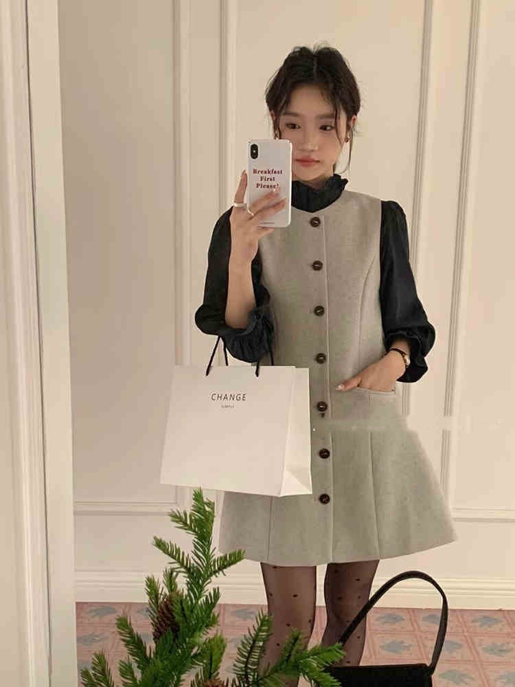 Élodie Wool Vest Dress – DAILY Edition