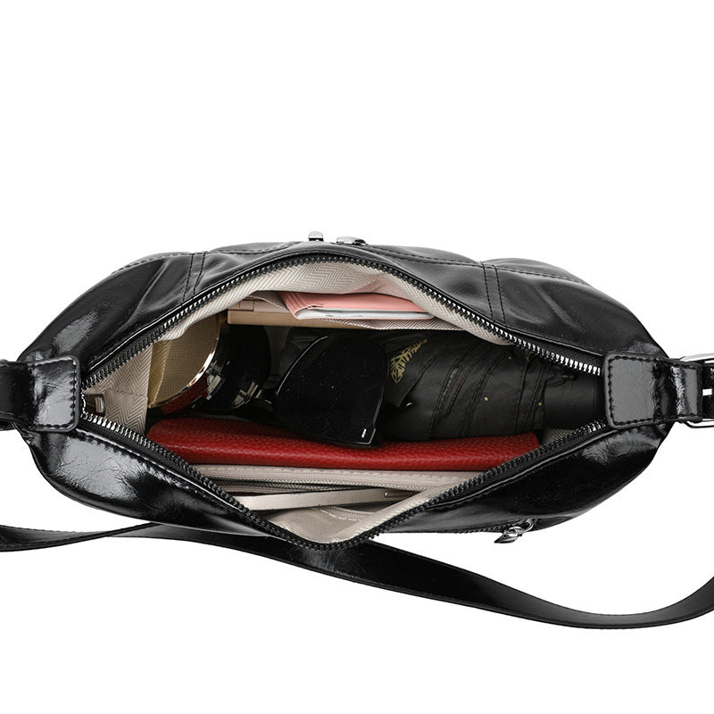 Oil Wax Pillow Bag – EDGE Edition