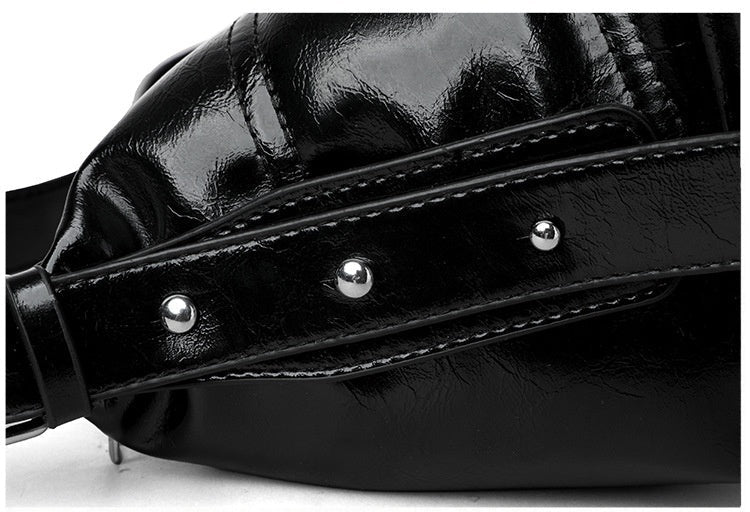 Oil Wax Pillow Bag – EDGE Edition