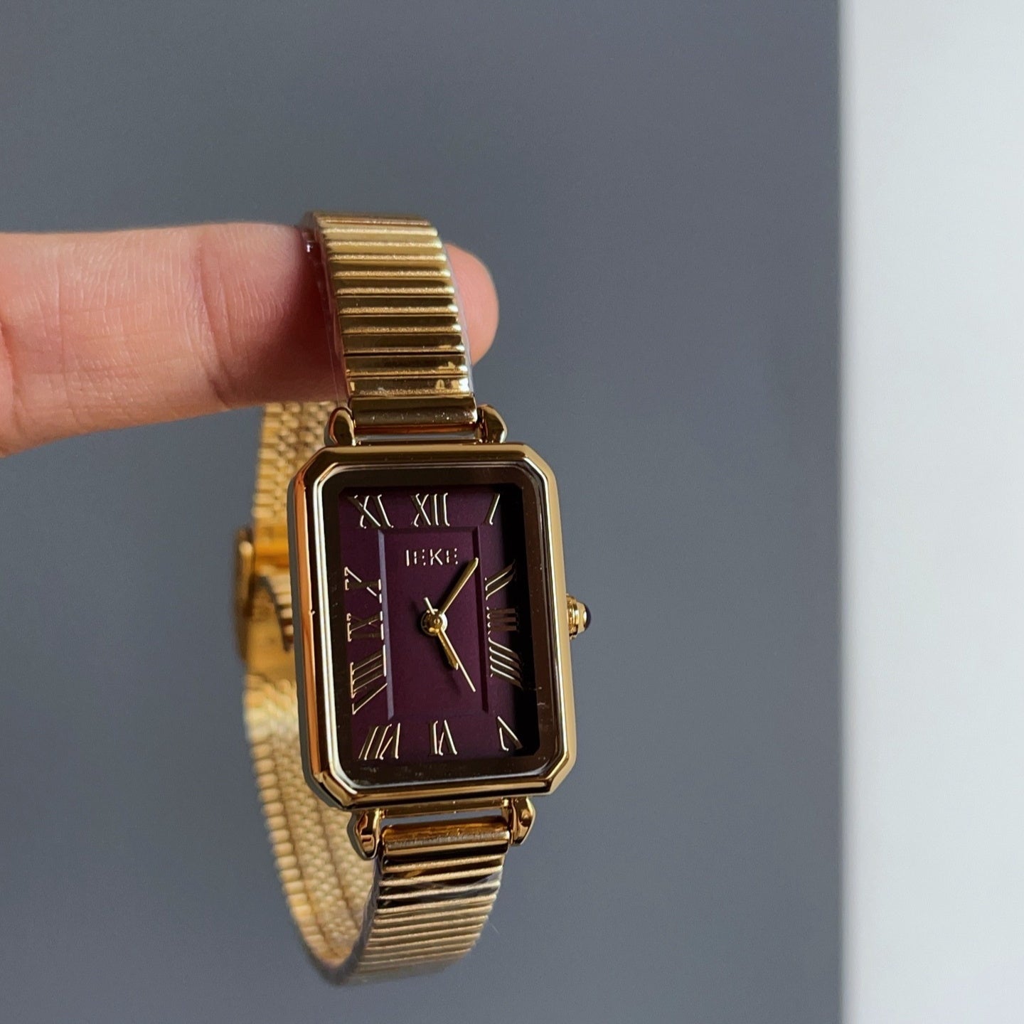 Axinú Serpent Luxe Watch – NOIR Edition