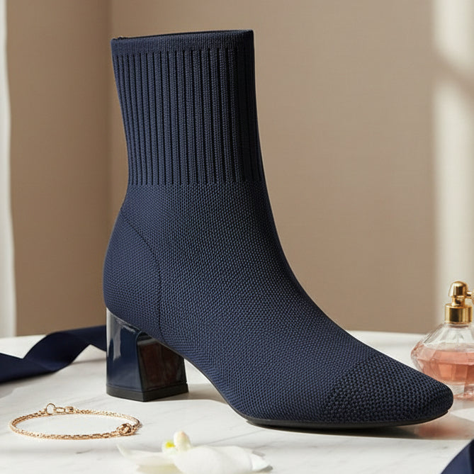Élancé Knit-Heeled Boot – MINIMAL Edition