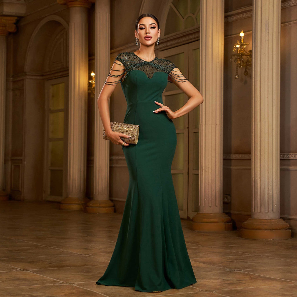 Emerald Éclat Gown – LUXE Edition