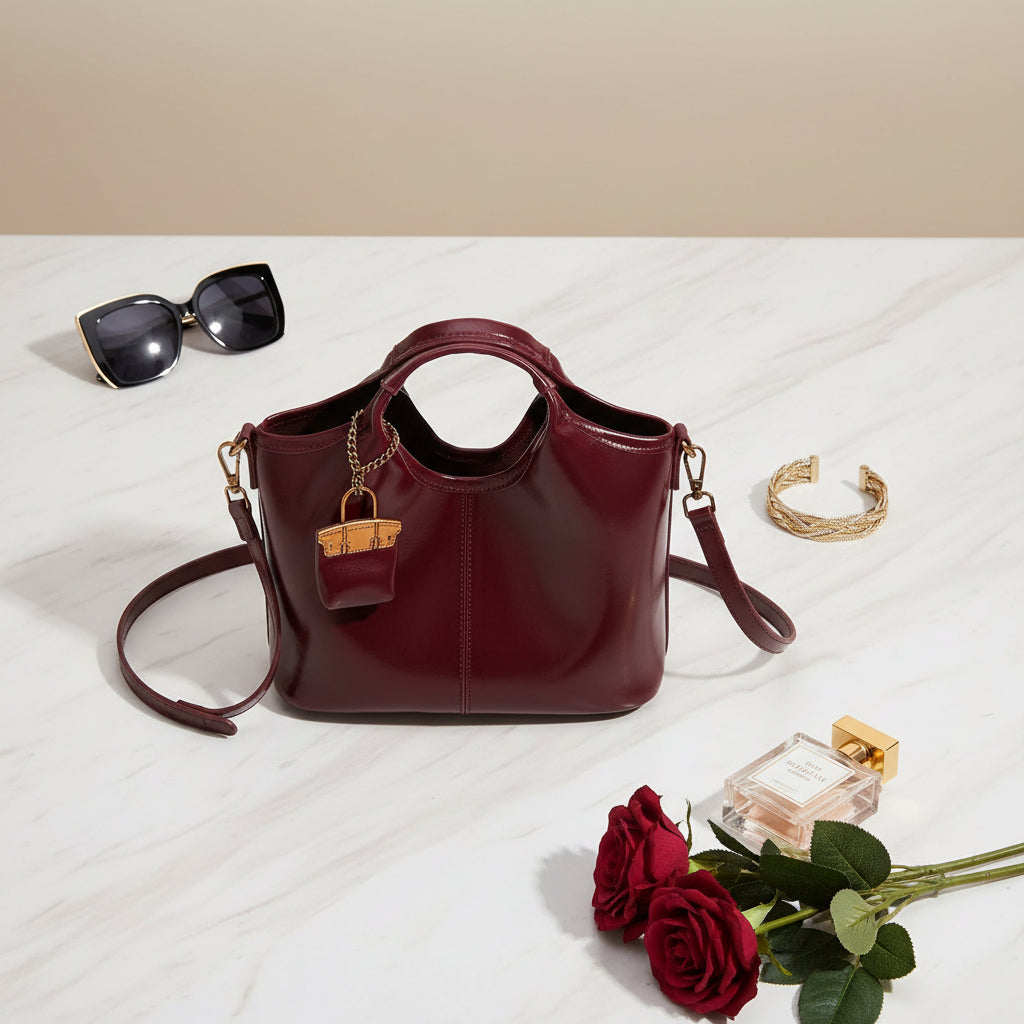 Oil Wax Leather Tote – LUXE Edition